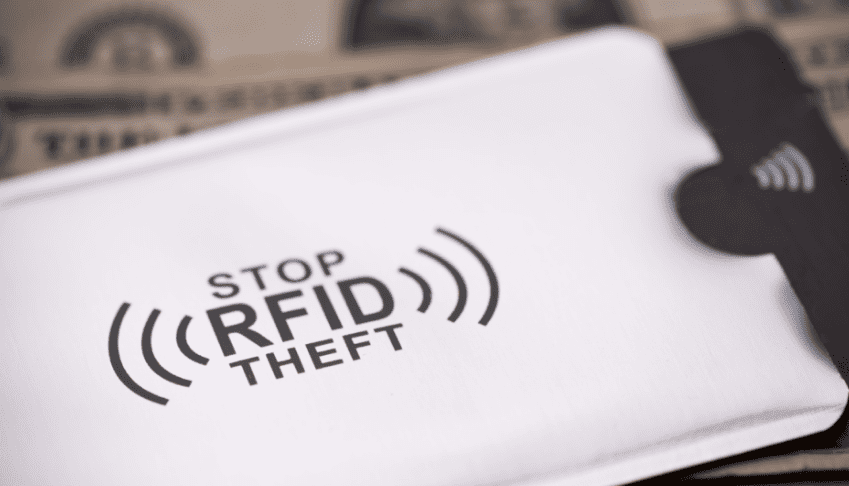 How Do Aluminum Wallets Protect Credit Cards