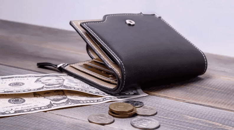 How Do I Keep My Leather Wallet From Cracking?