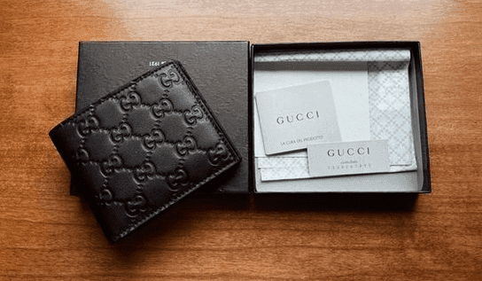 Fake Gucci Wallet