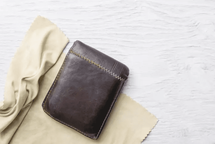 Clean Your Leather Wallet